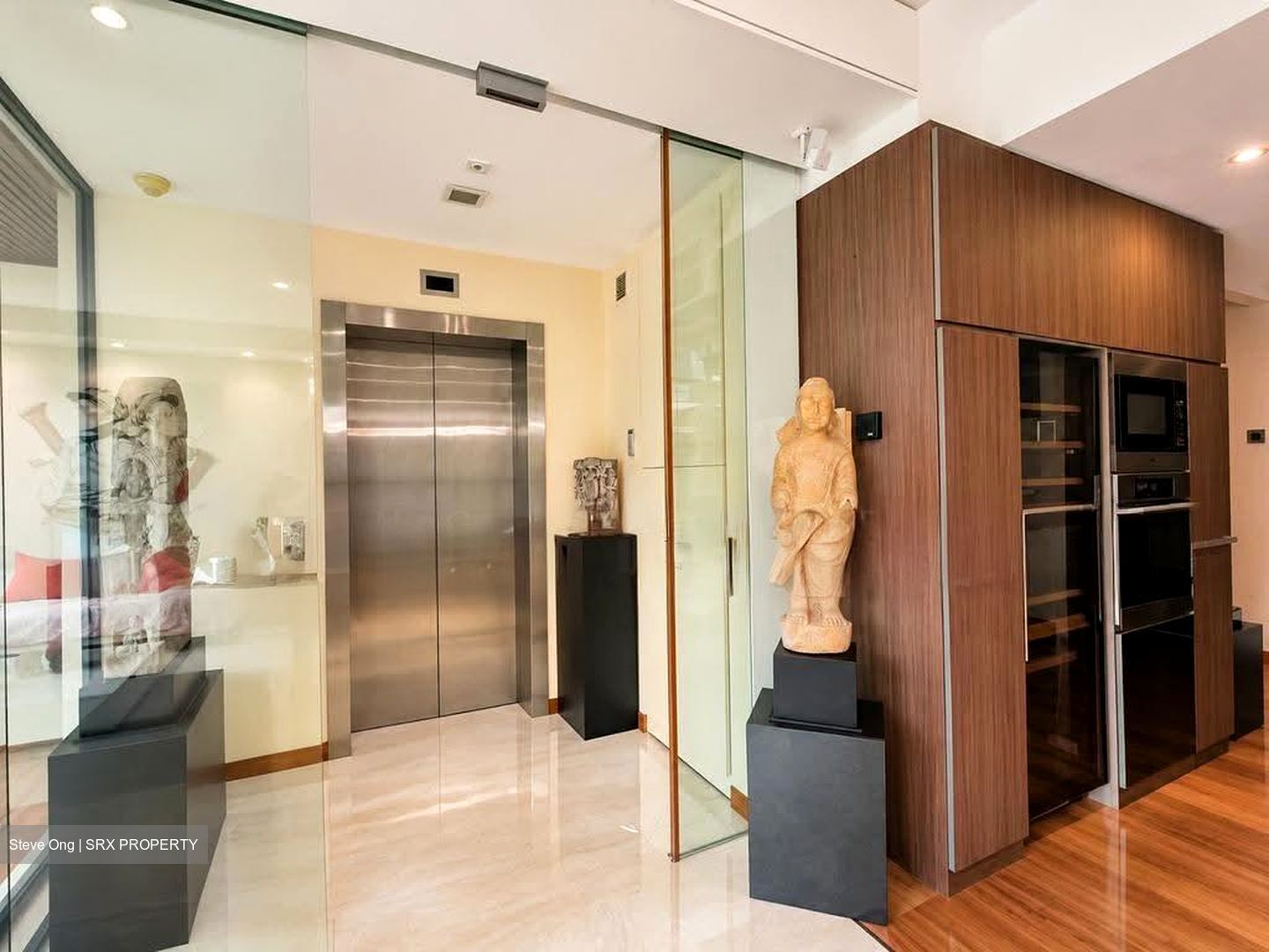 Watermark Robertson Quay (D9), Apartment #637799461